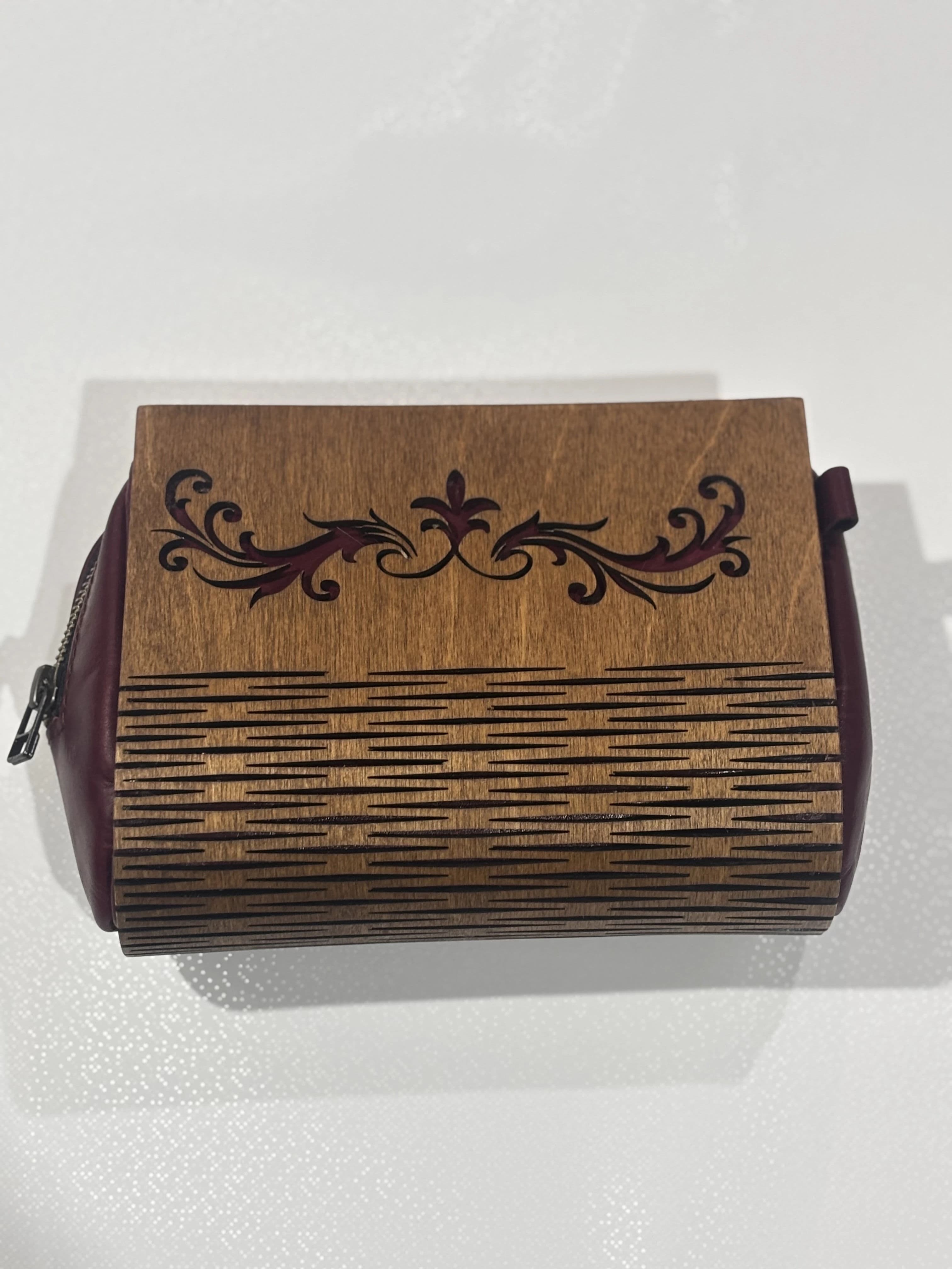 Vintage Vine Flexible Wood & Burgundy Leather Handbag